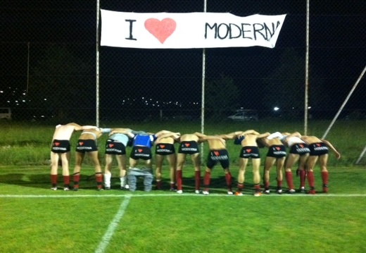 I Love Moderna 02