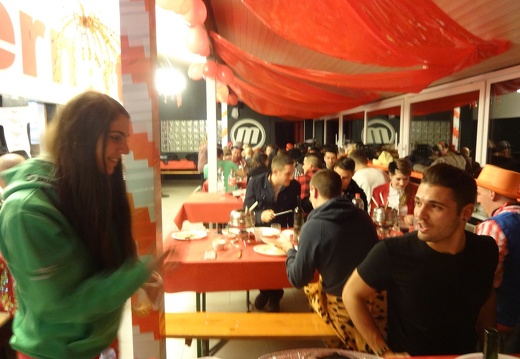 tutti a cena 004
