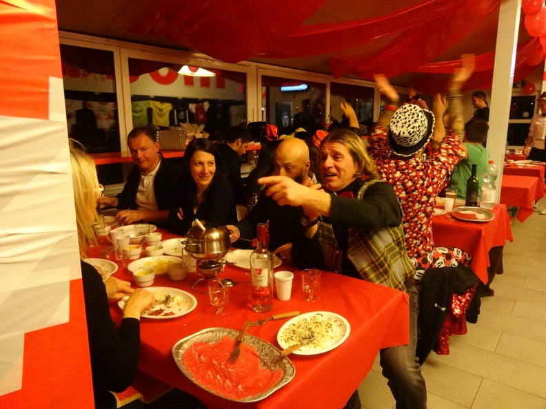 tutti_a_cena_010.JPG