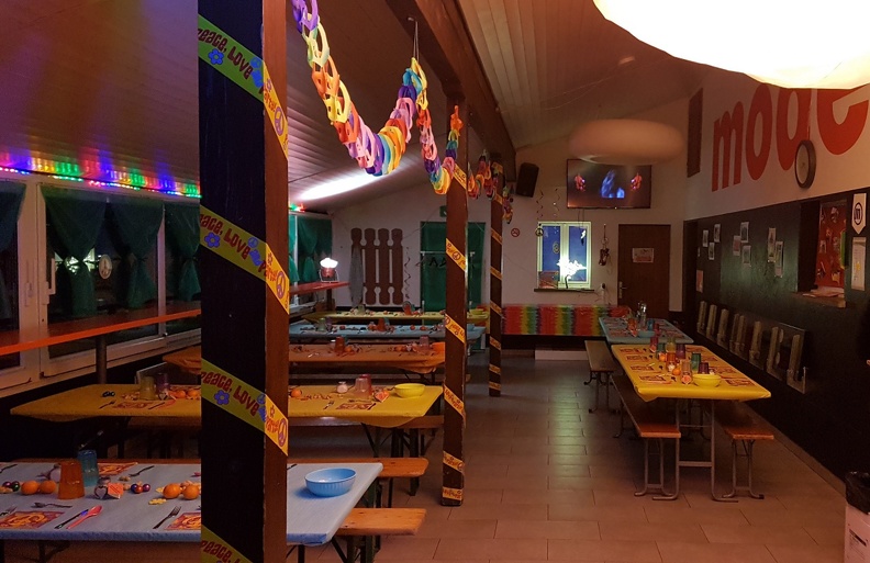 Moderna Woodstock_006.jpg